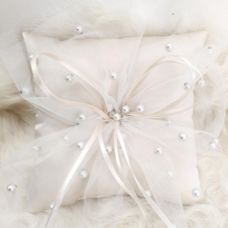Подушка ручной работы с белыми – обзор и цена Ring Bearer Pillow