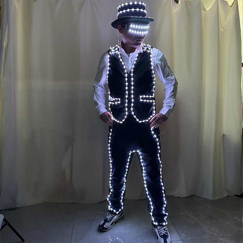 Полноцветный светодиодный кост – обзор и цена Suit Supply Wedding Party
