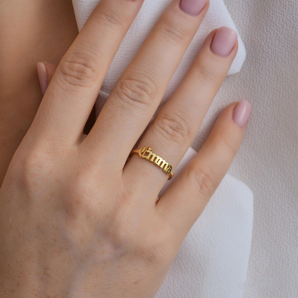 Золотое кольцо на заказ, женск – обзор и цена Wedding Zone